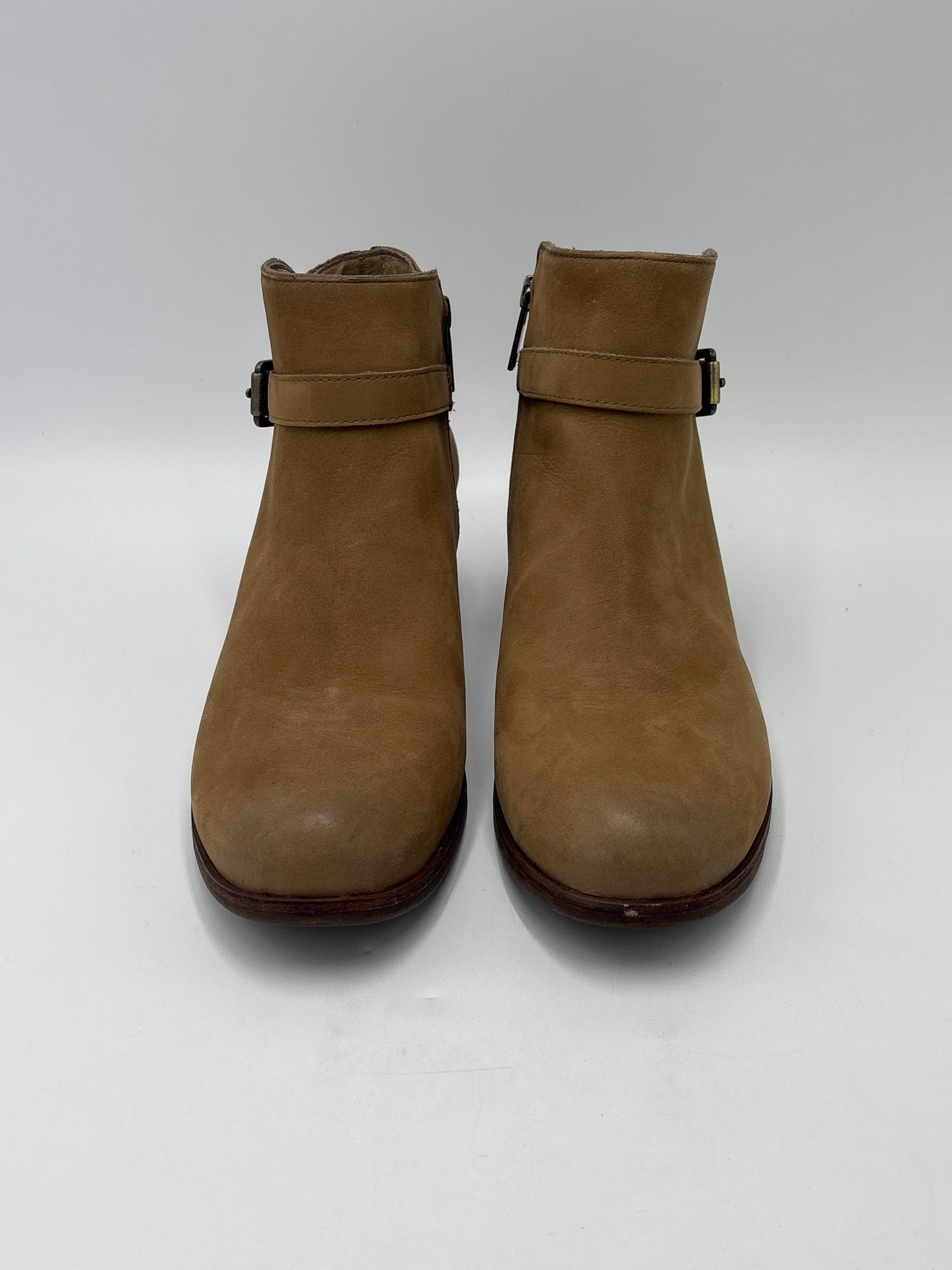 Boots Designer By UGG In Brown, Size: 10