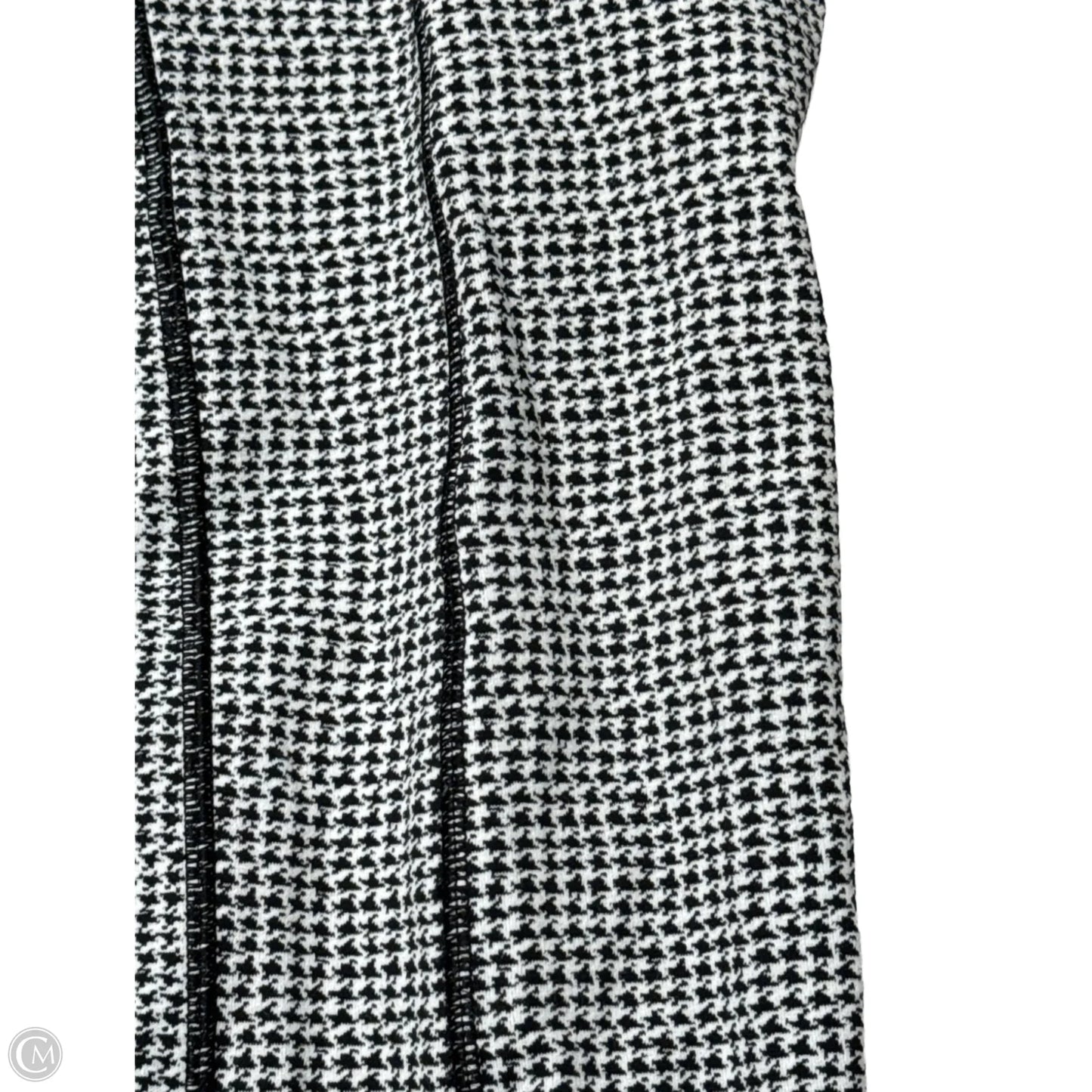 Athletic Leggings By Lululemon In Black & White, Size: 4