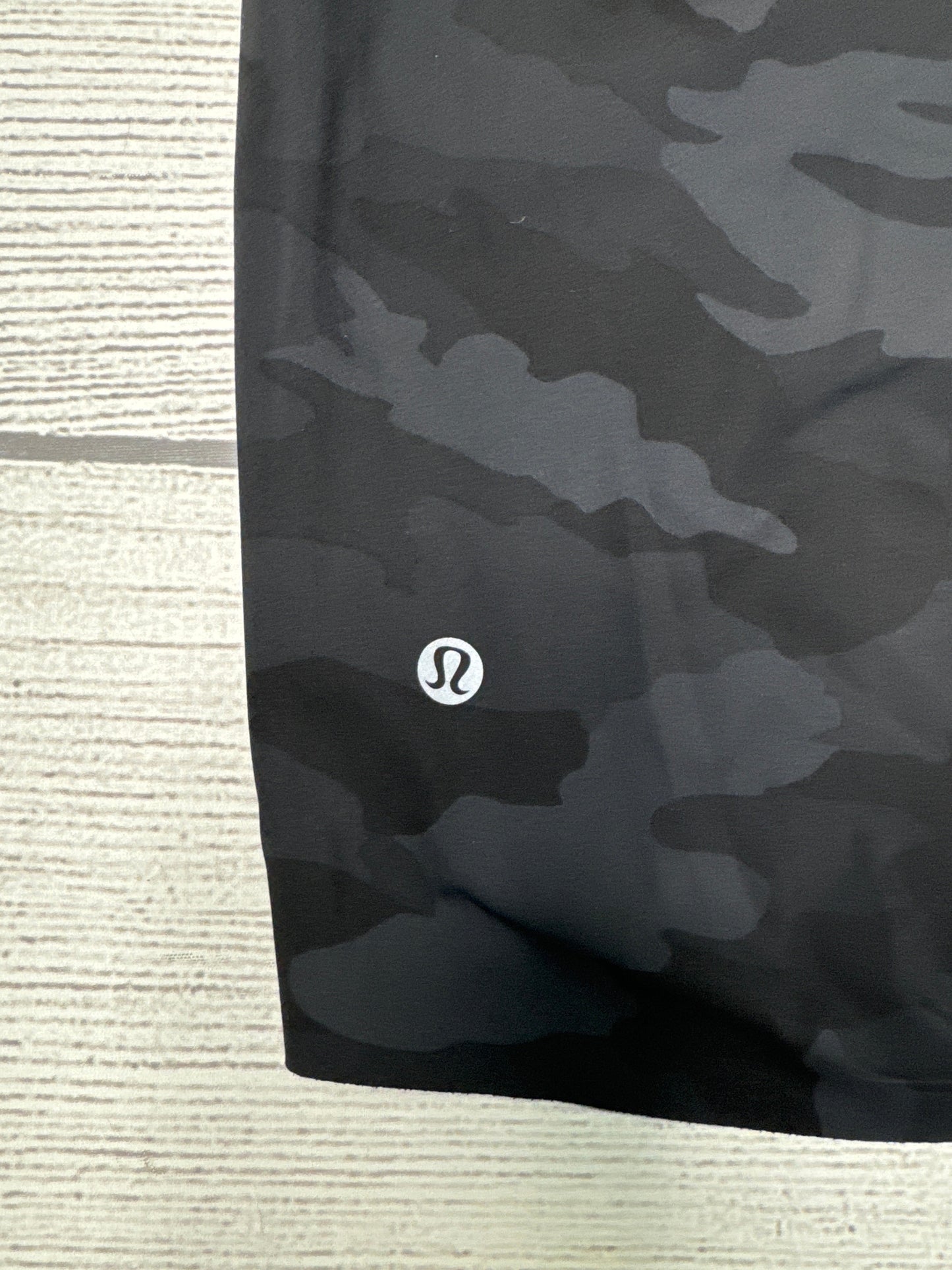 Athletic Shorts By Lululemon In Camoflauge, Size: L