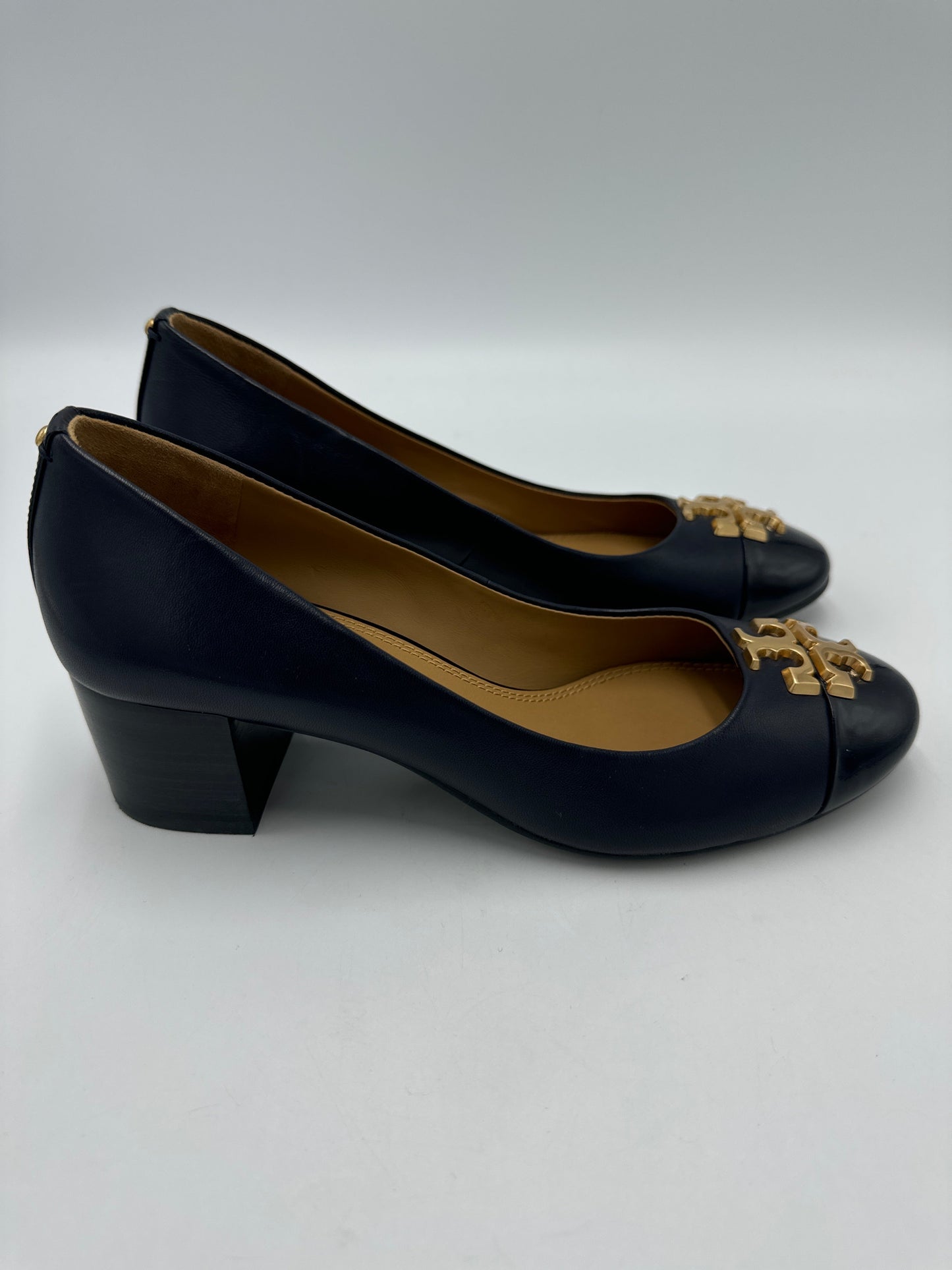 Shoes Designer By Tory Burch In Navy, Size: 6