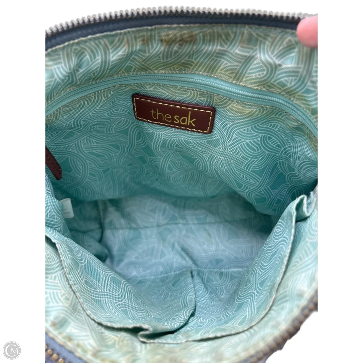 Crossbody By The Sak