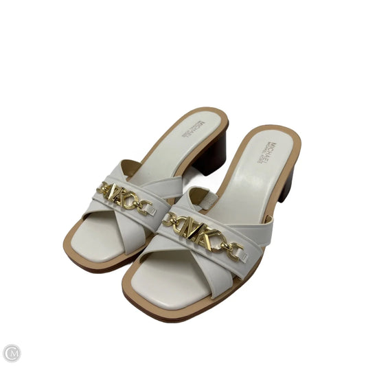 Like New! Shoes Designer By Michael Kors In White, Size: 7