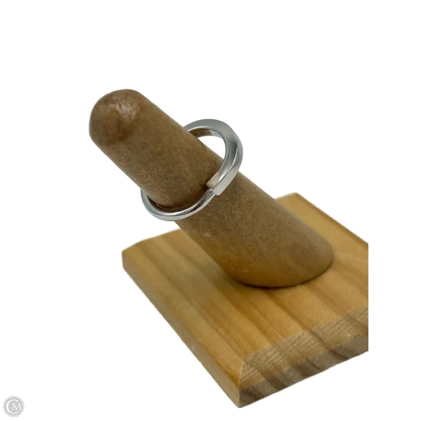 Tiffany & Company 18K Lock Luxury Ring, Size 5.5