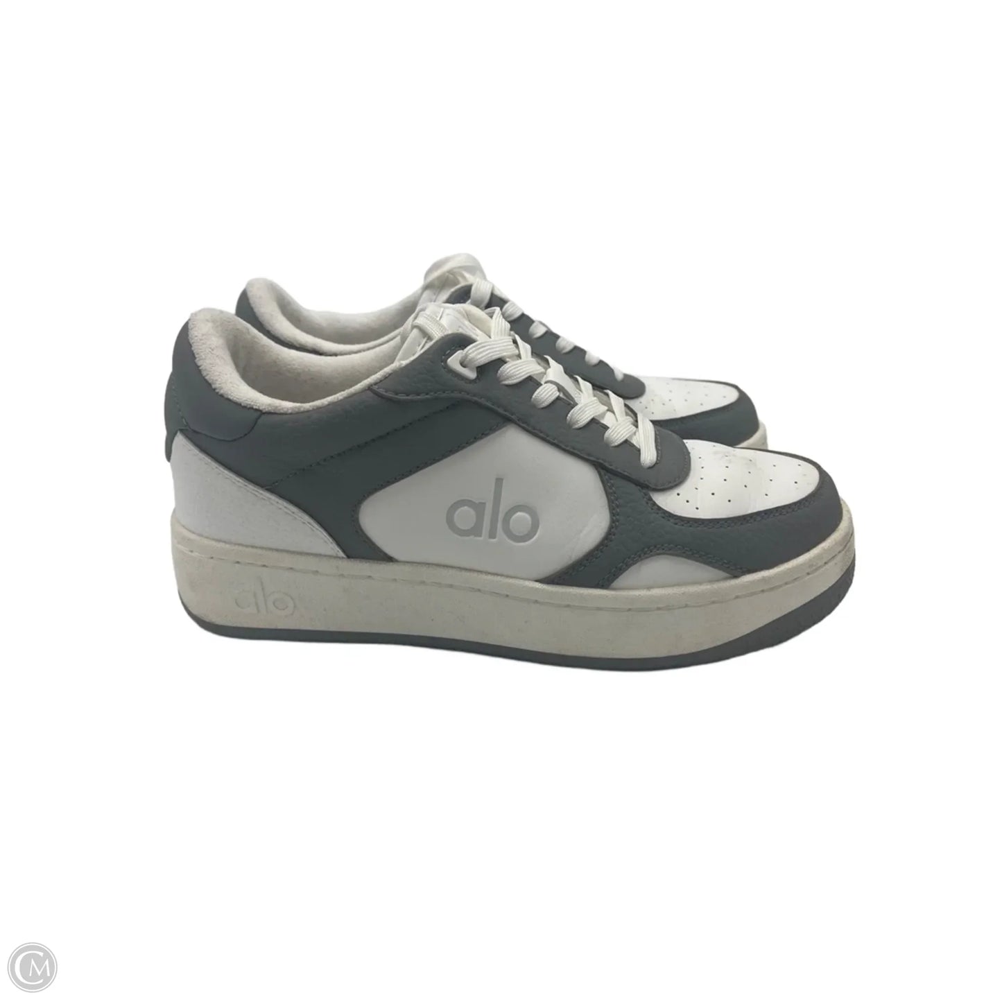 Shoes Athletic By Alo In Grey & White, Size: 7.5
