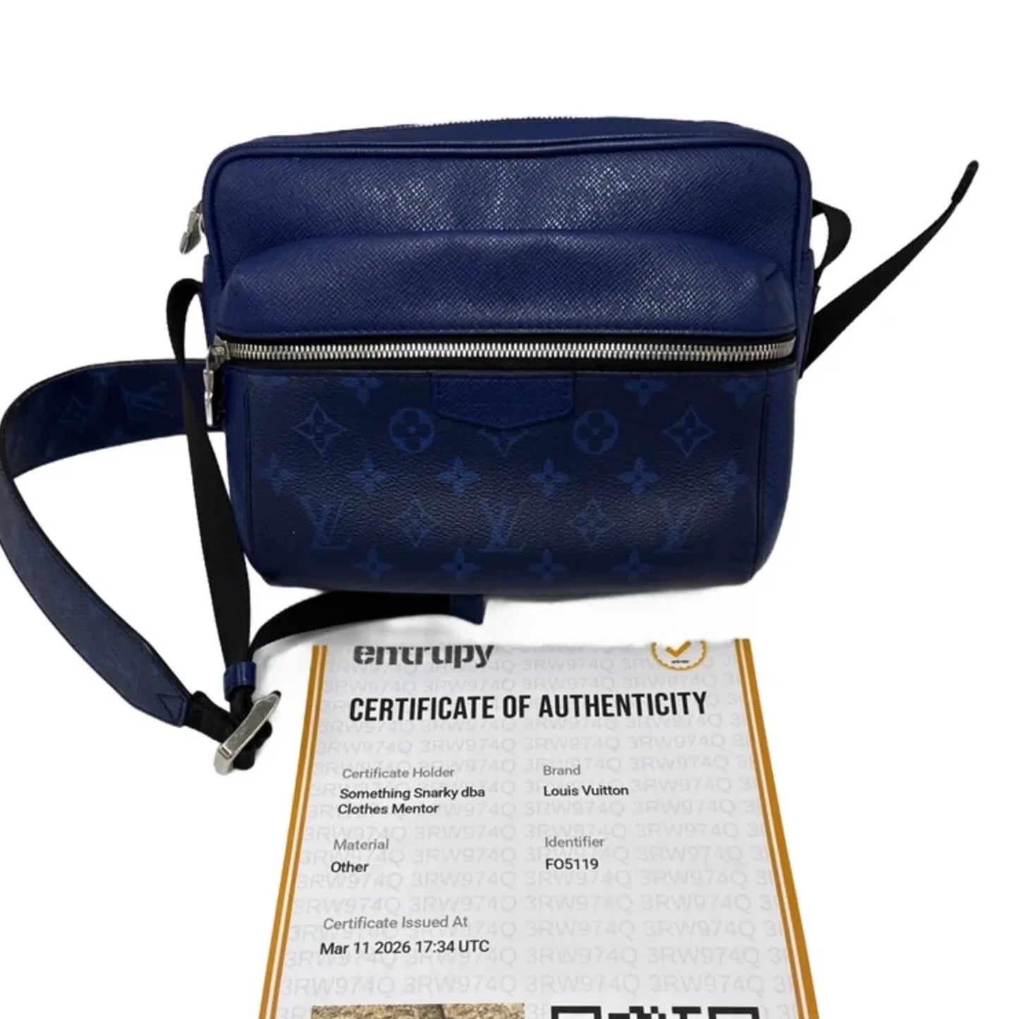 Louis Vuitton Outdoor Messenger Taigara Luxury Handbag