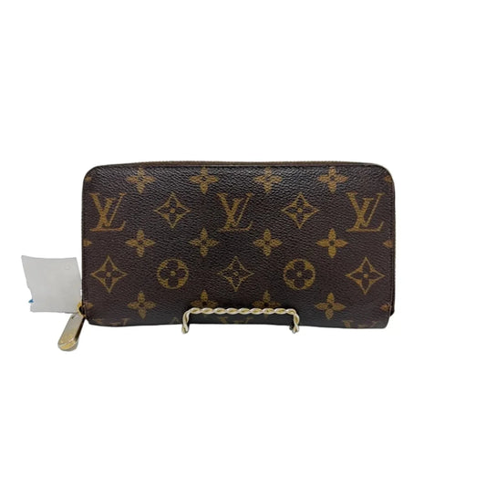 Louis Vuitton Zippy Luxury Wallet