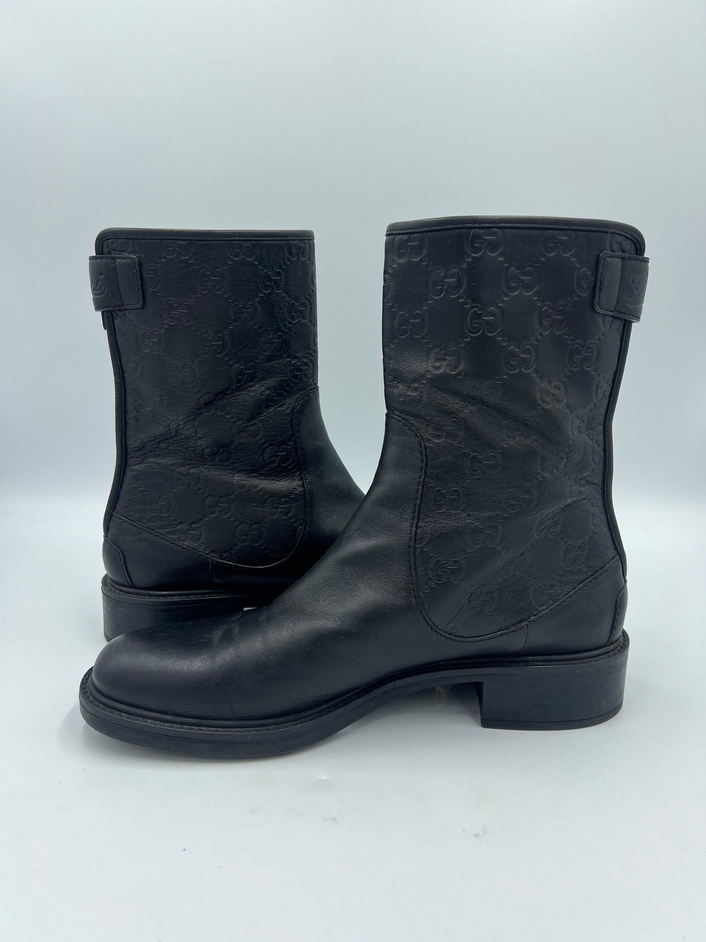 Gucci GG Imprint Leather Logo Boots   Size: 8