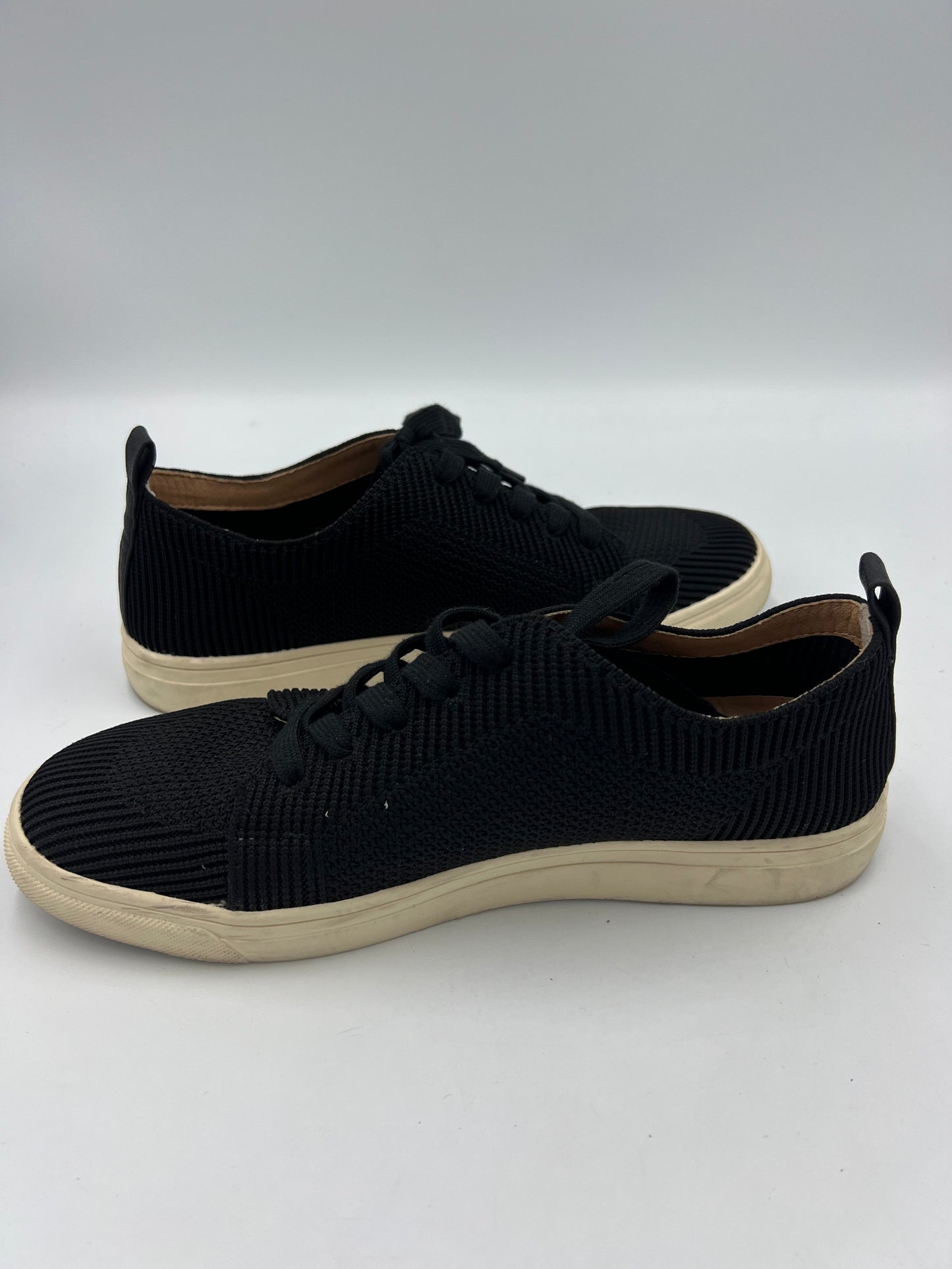 Shoes Athletic By Lucky Brand  Size: 8