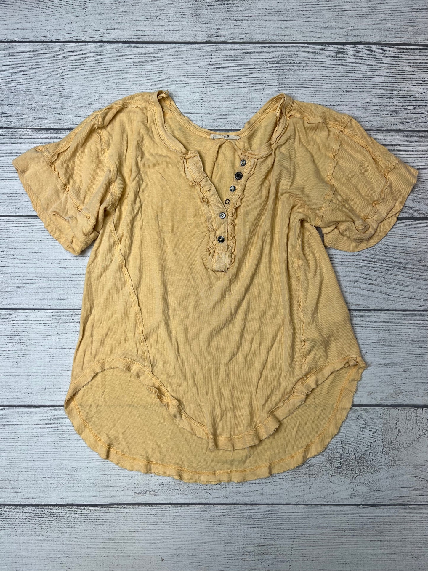 Top Short Sleeve By Free People  Size: Xs