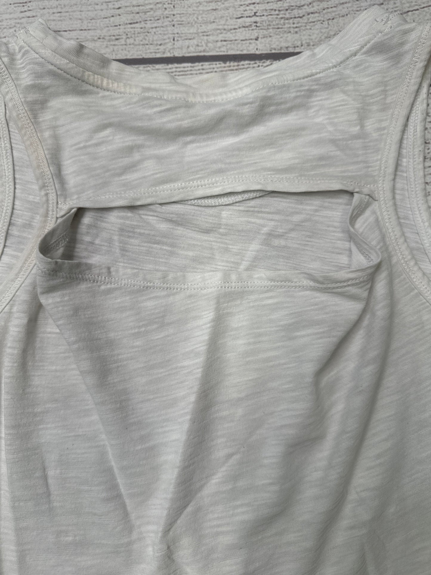 Athletic Tank Top By Athleta In White, Size: Xs