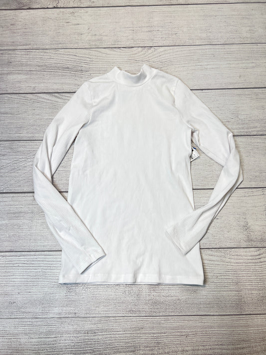 Athletic Top Long Sleeve Crewneck By Athleta In White, Size: M