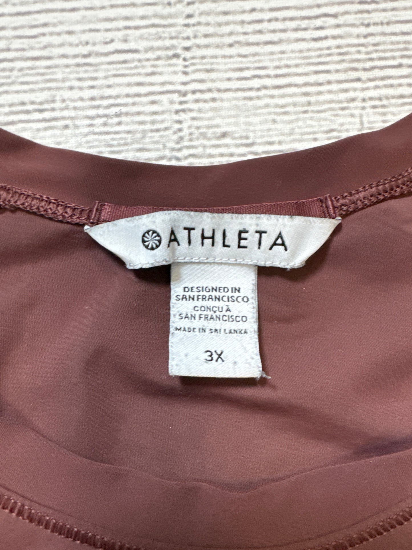 Athletic Top Long Sleeve Crewneck By Athleta In Brown, Size: 3x