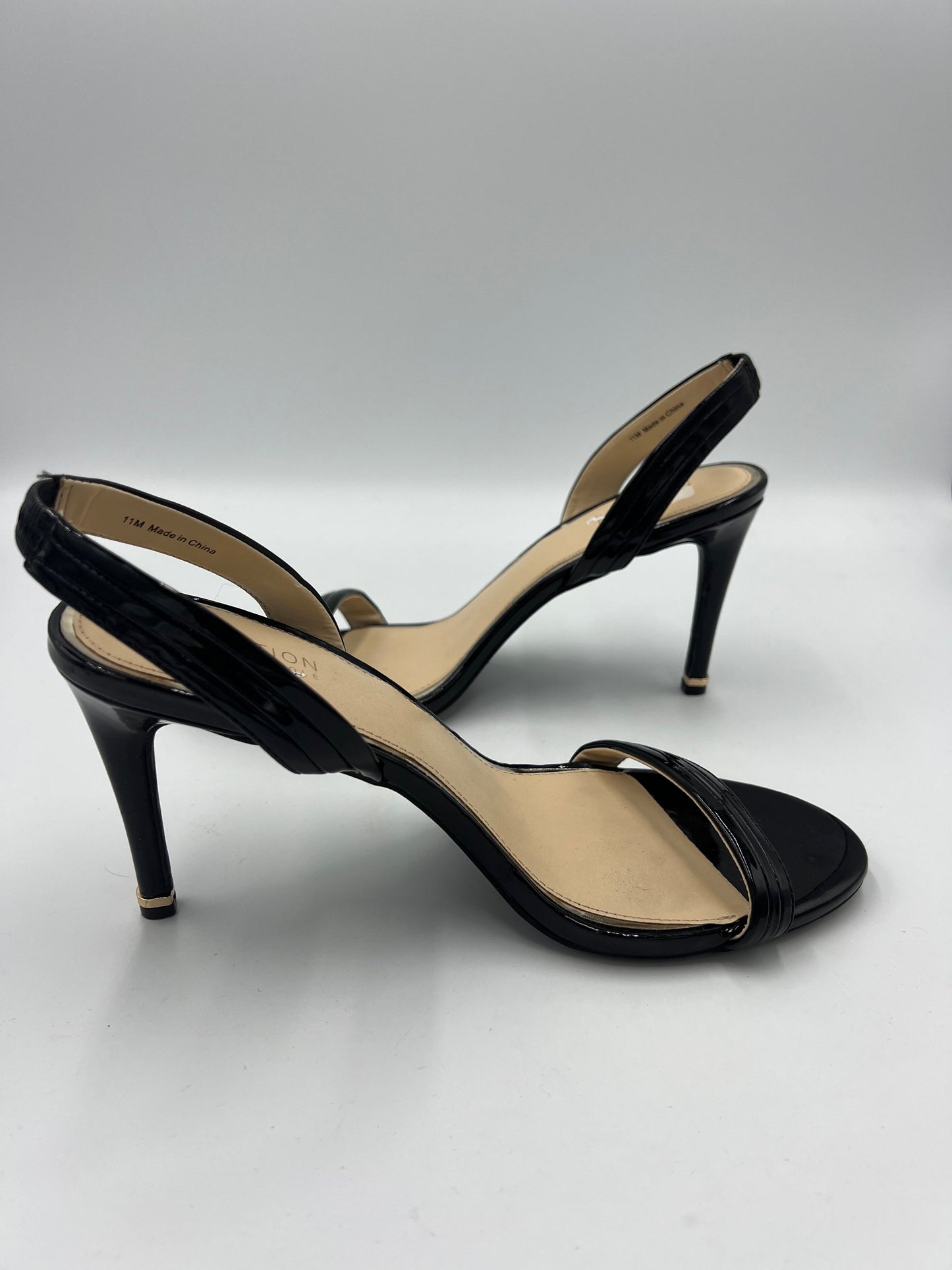 Shoes Heels By Kenneth Cole In Black, Size: 11