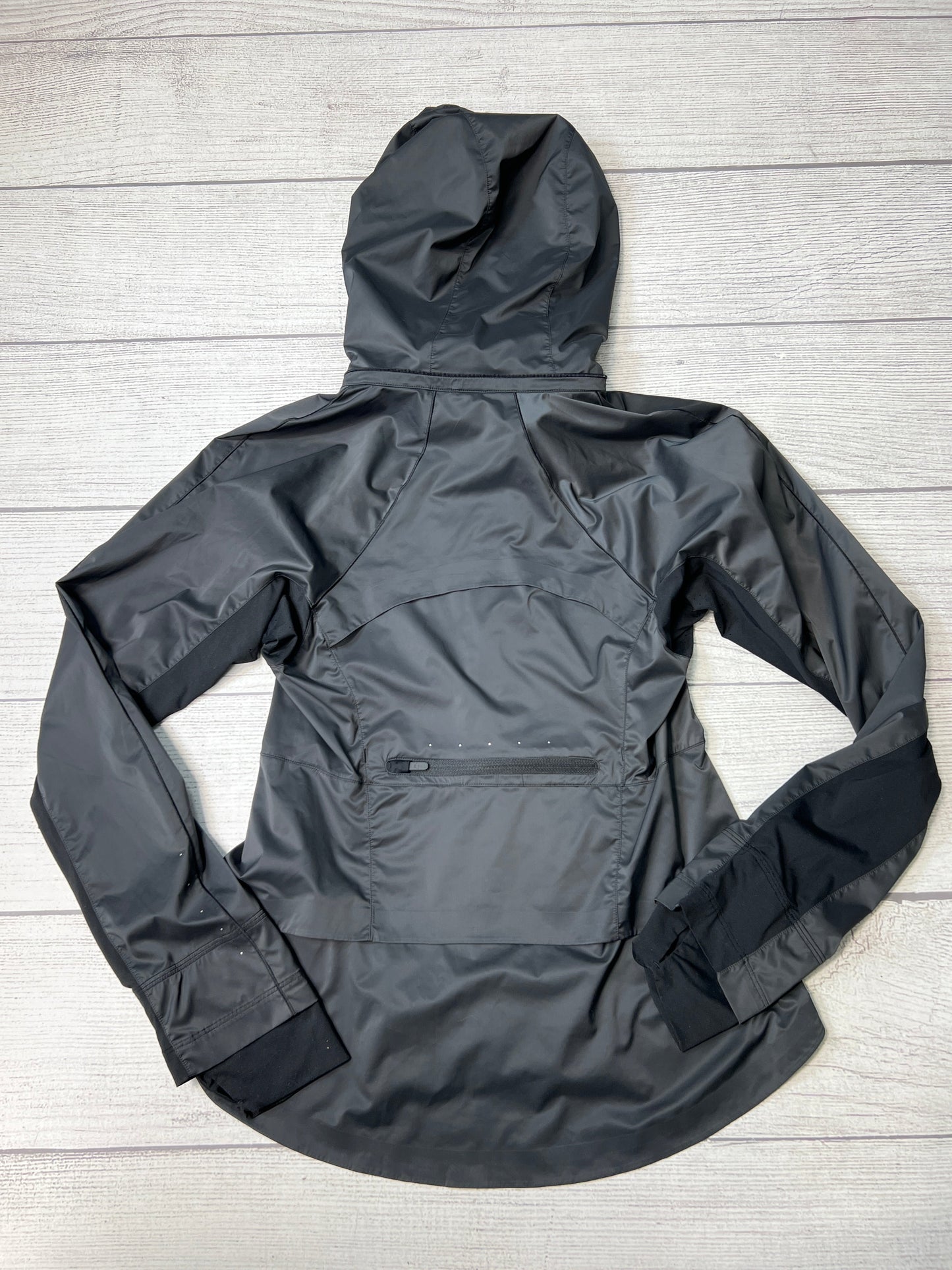 Jacket Windbreaker By Lululemon In Black, Size: 8