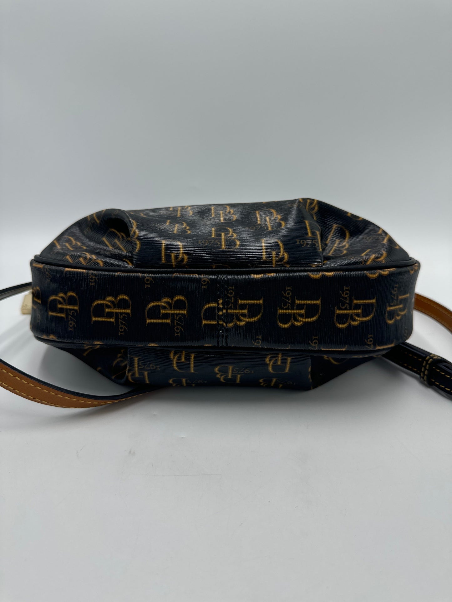 Handbag Designer By Dooney And Bourke