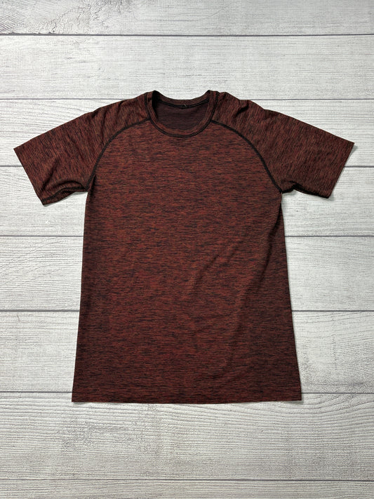 Athletic Top Short Sleeve By Lululemon In Red, Size: S