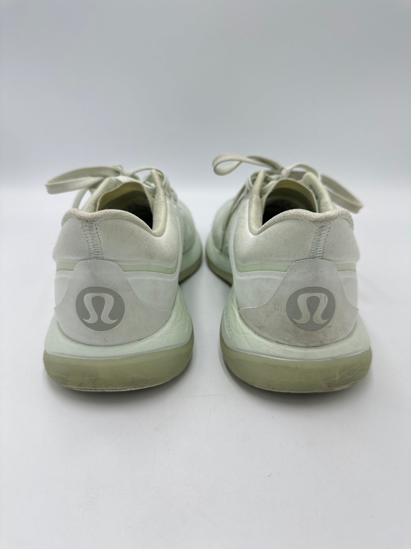 Shoes Athletic By Lululemon In Green, Size: 7.5