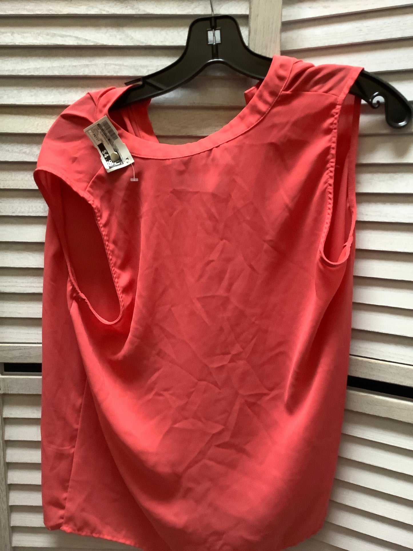 Top Sleeveless By Collective Concepts  Size: Petite   Small