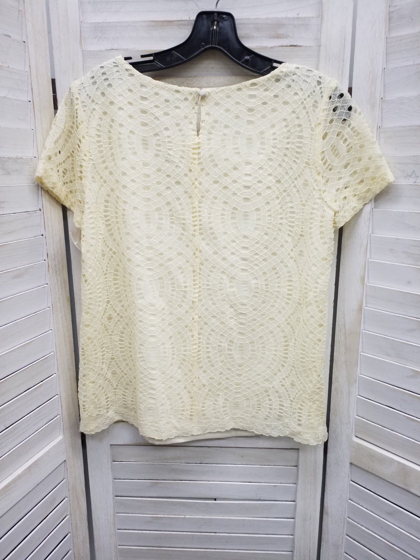 Top Short Sleeve By J Crew  Size: 4