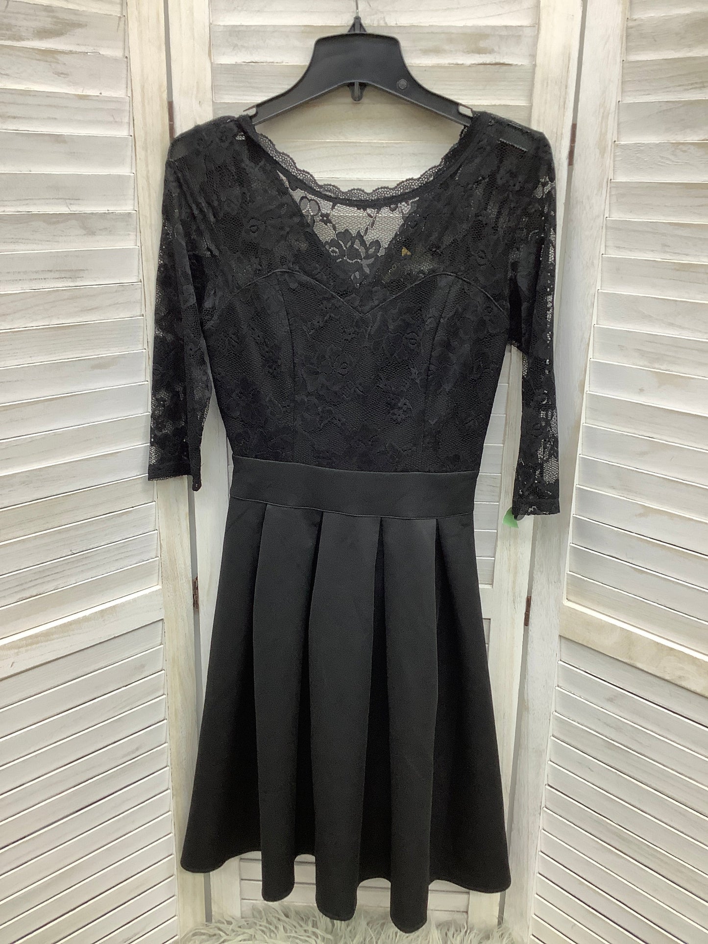 Dress Party Midi By Clothes Mentor  Size: S