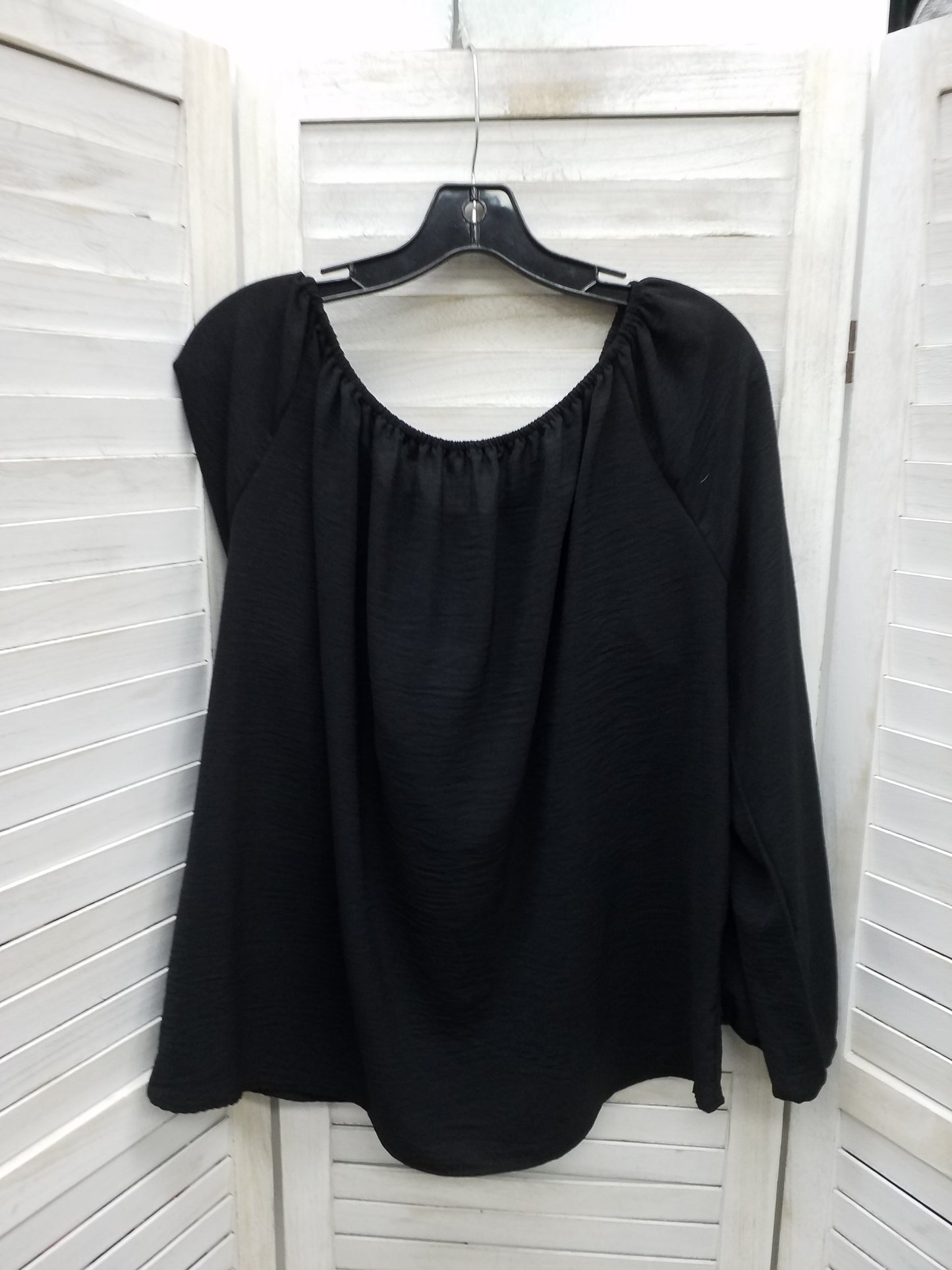 Blouse Long Sleeve By First Love  Size: L