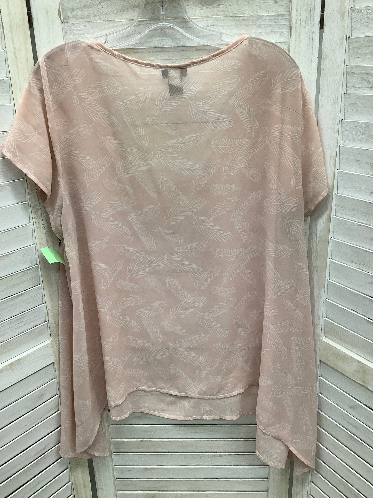 Top Short Sleeve By Torrid  Size: 1