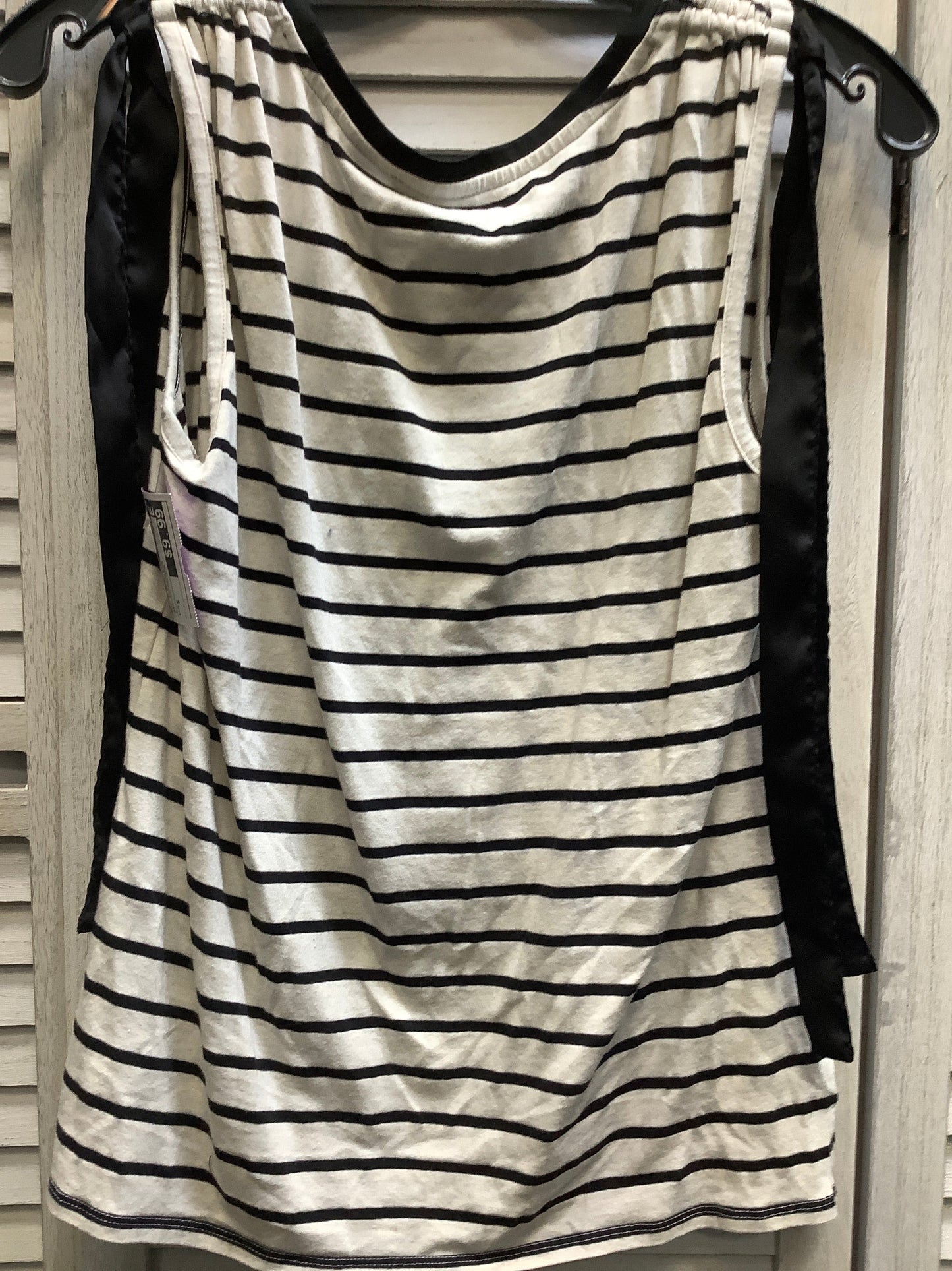 Striped Pattern Top Sleeveless White House Black Market, Size S