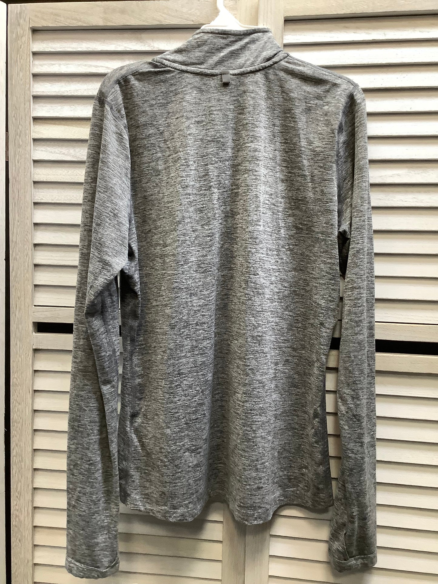 Athletic Top Long Sleeve Collar By Nike Apparel In Grey, Size: M