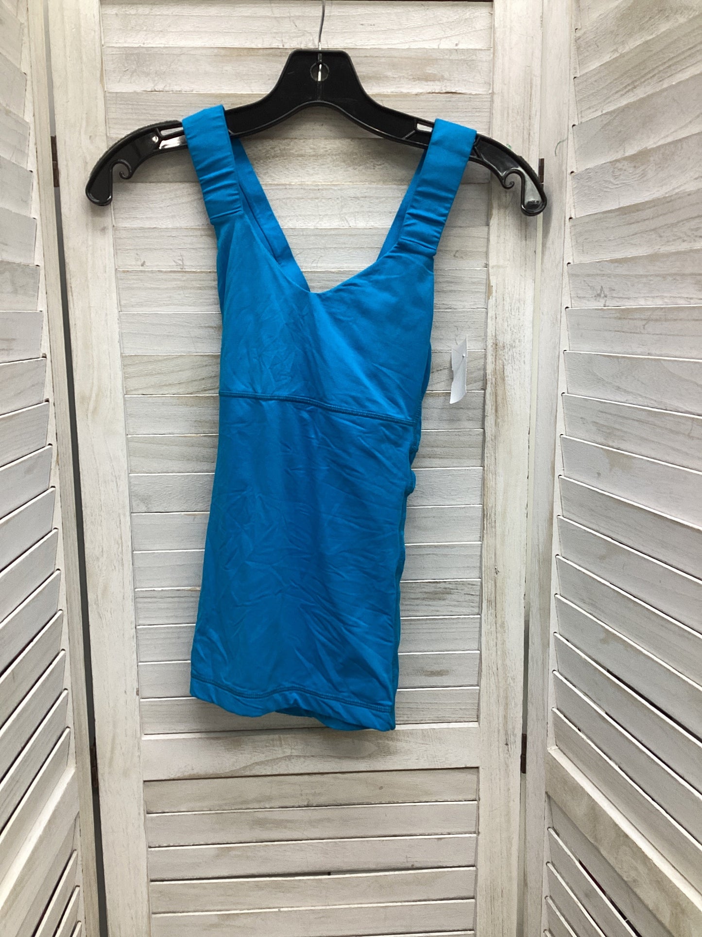 Athletic Tank Top By Lululemon In Blue, Size: 6