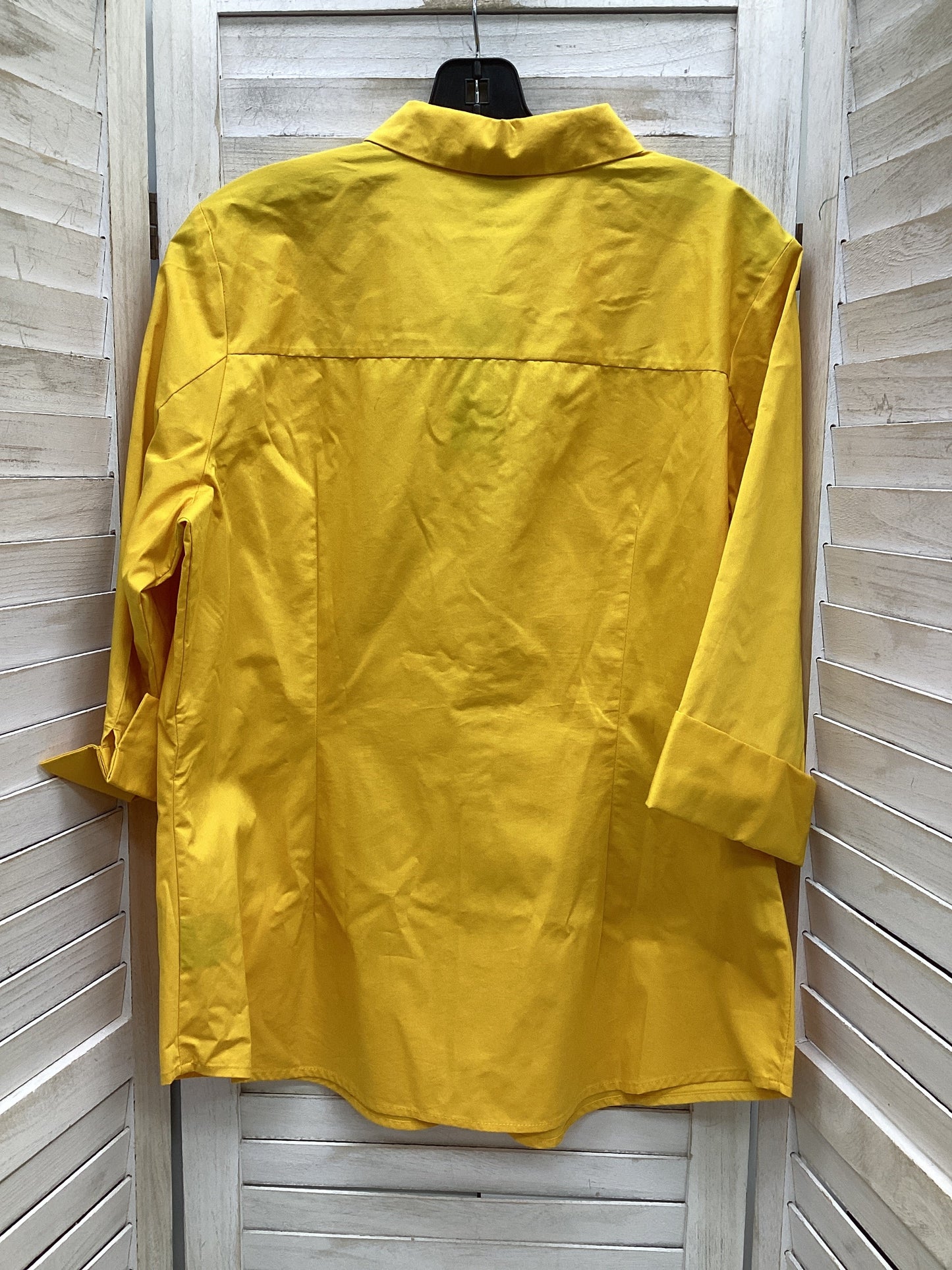 Top Long Sleeve By Worthington In Yellow, Size: Xl