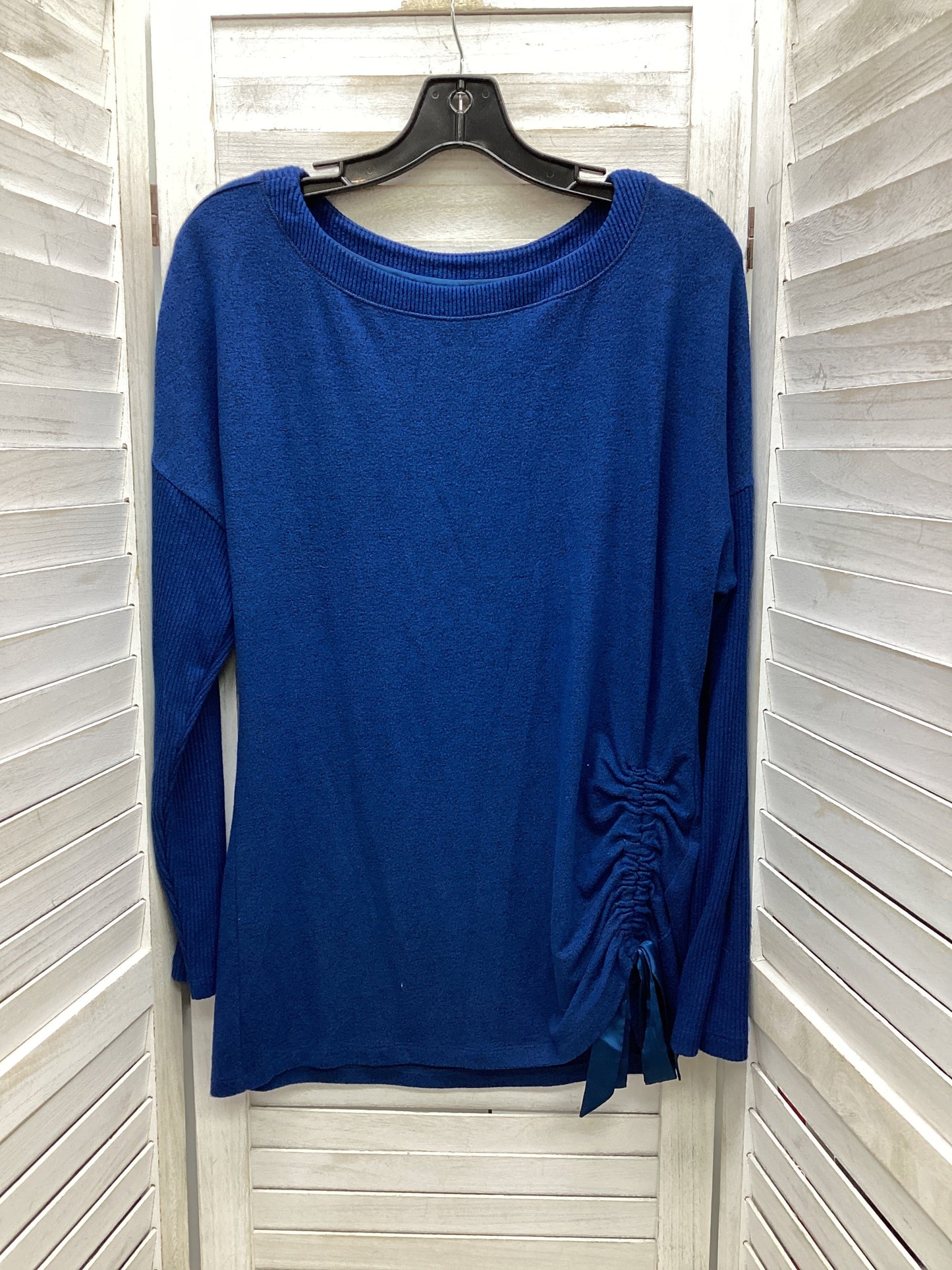 Top Long Sleeve By White House Black Market In Blue, Size: M