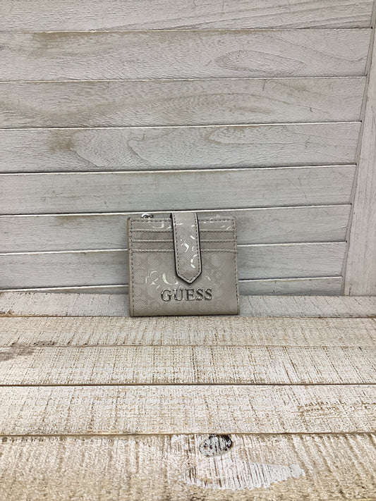 Wallet By Guess, Size: Small