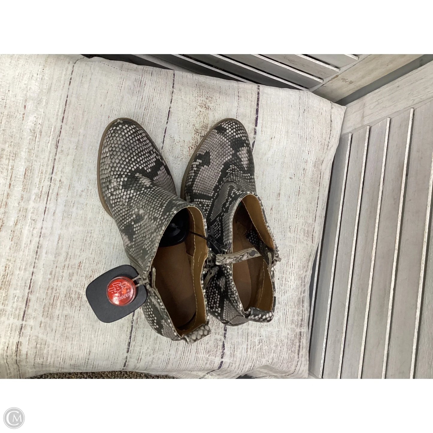 Boots Ankle Heels By Universal Thread In Snakeskin Print, Size: 7.5