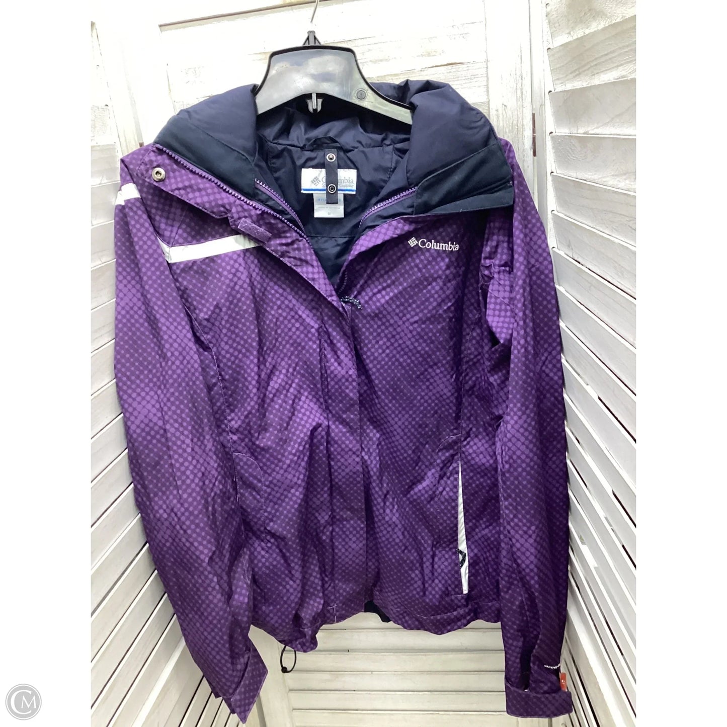 Jacket Windbreaker By Columbia In Purple, Size: M