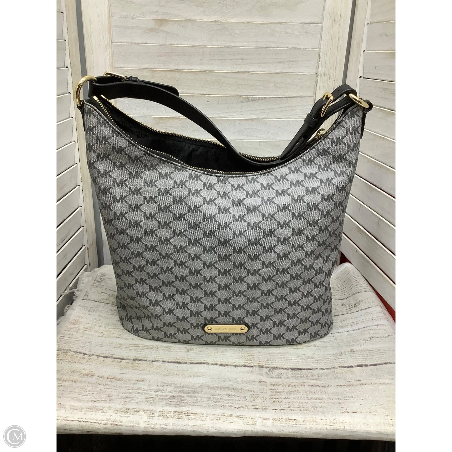 Handbag Designer By Michael Kors, Size: Medium