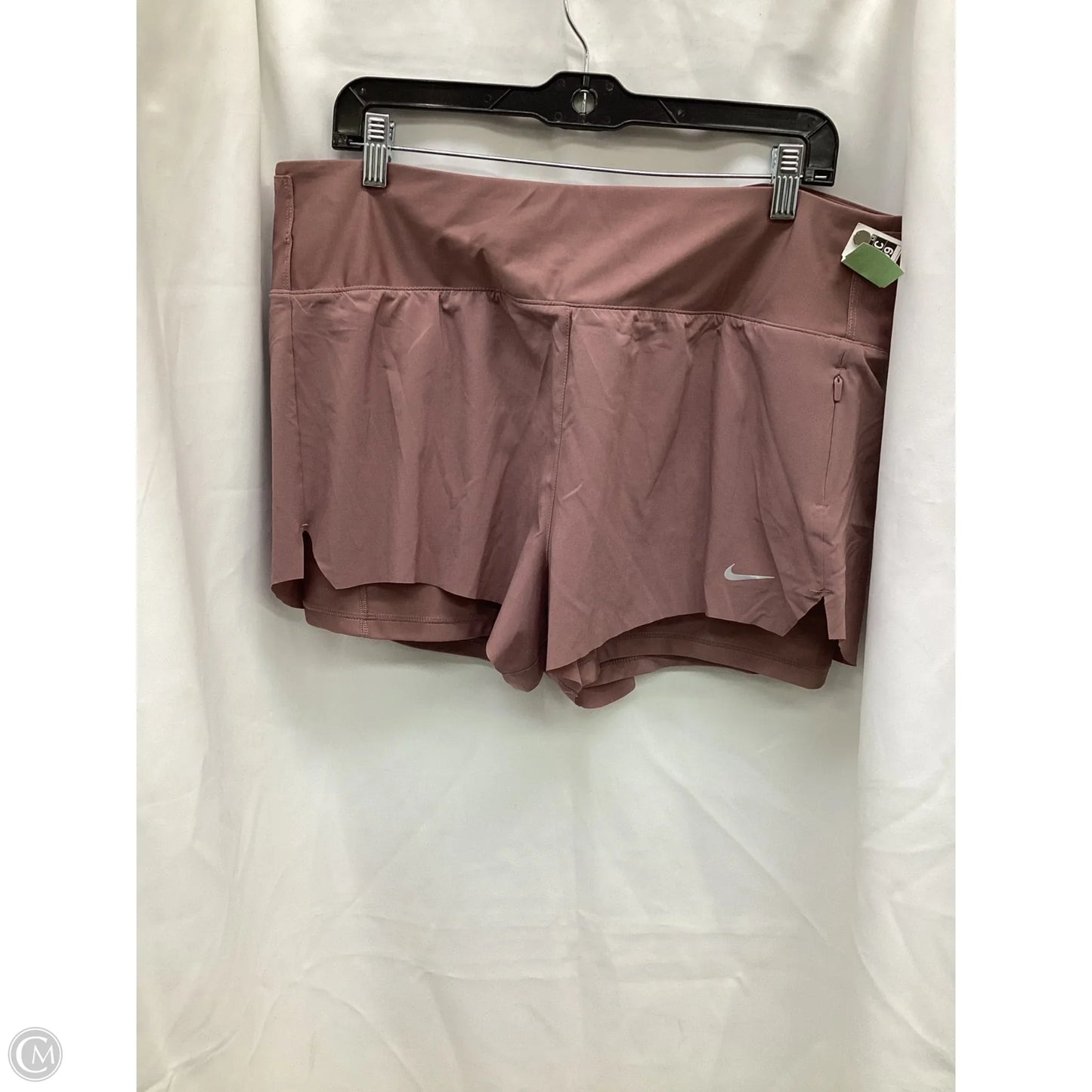 Athletic Shorts By Nike Apparel In Mauve, Size: Xl