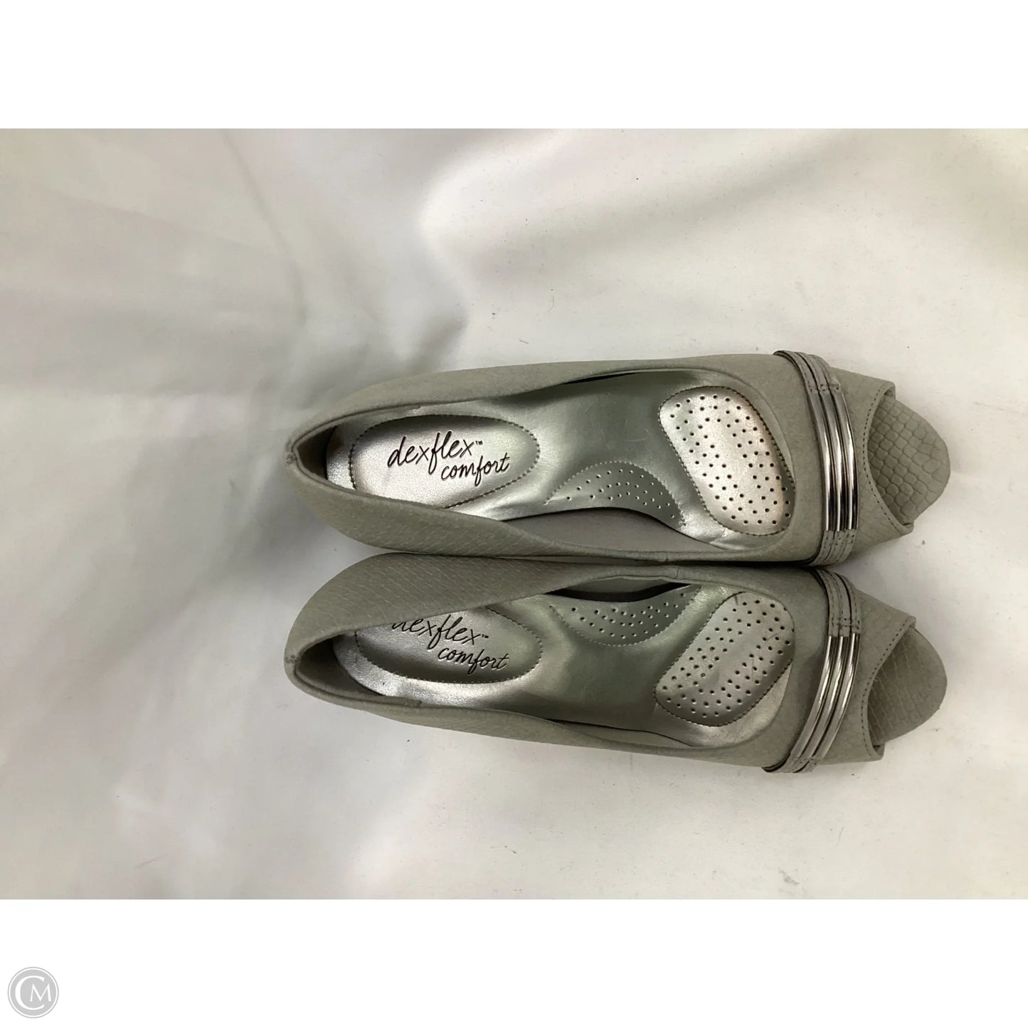 Sandals Heels Kitten By Dexflex In Grey, Size: 6.5