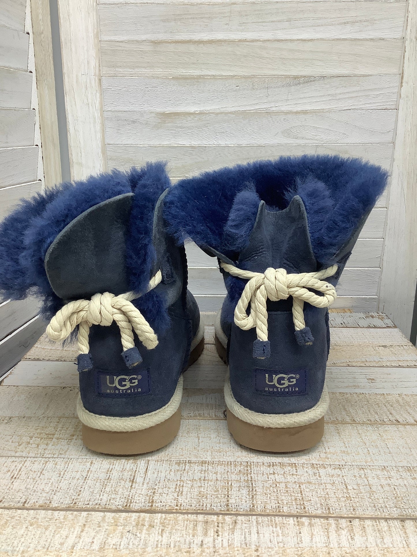 Boots Designer By Ugg In Blue, Size: 8