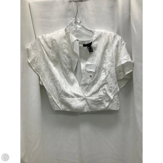 Top Short Sleeve By Forever 21 In White, Size: M