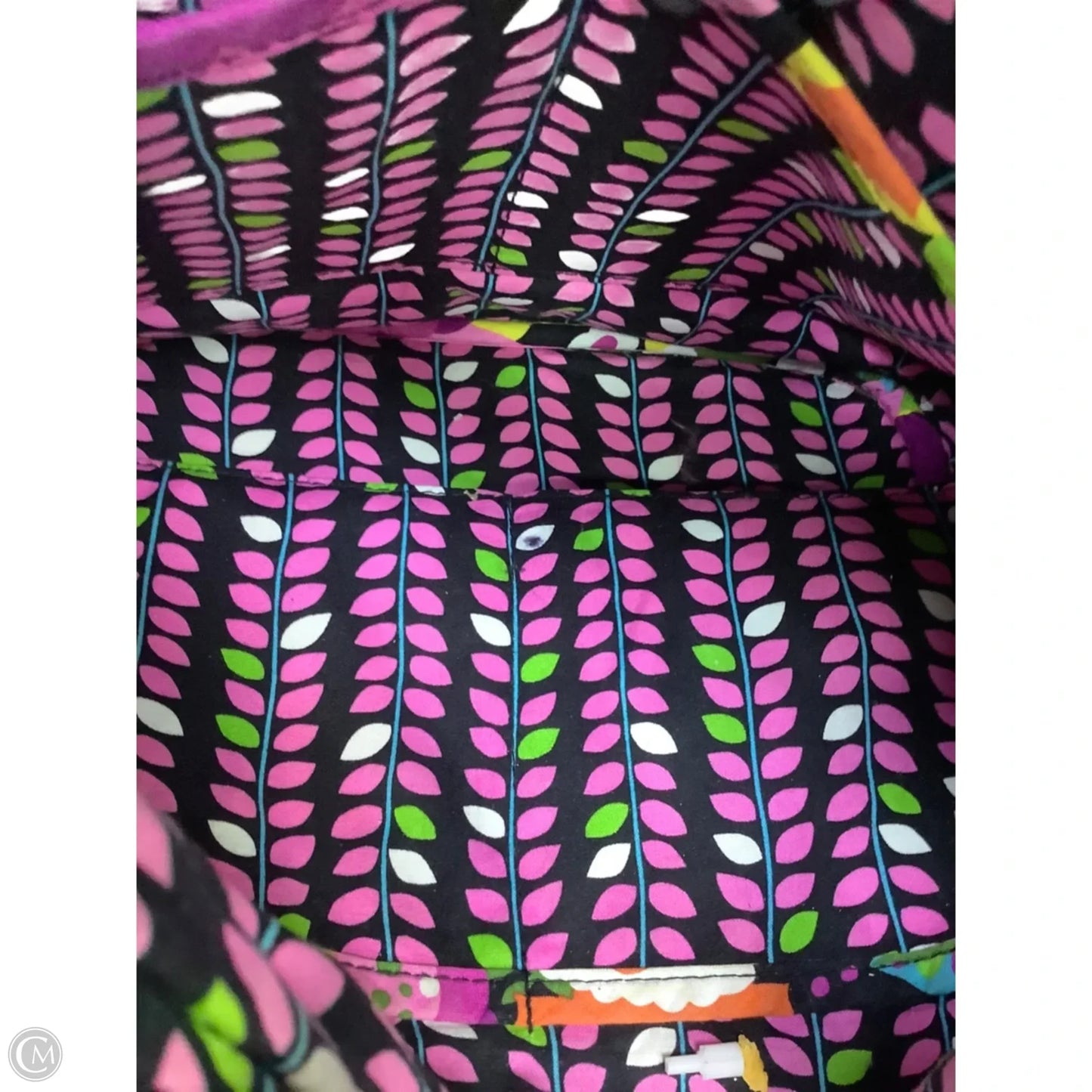 Handbag By Vera Bradley, Size: Large