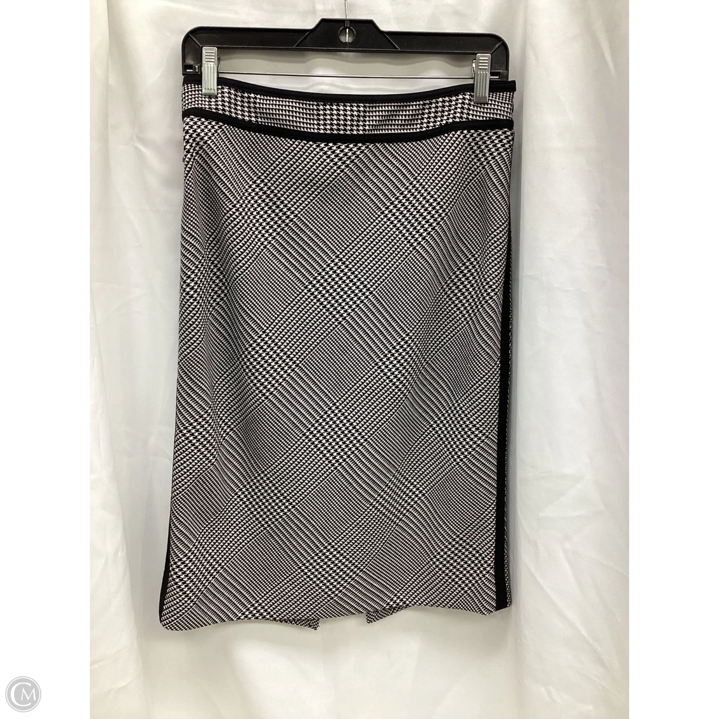Skirt Midi By White House Black Market In Black & White, Size: 6