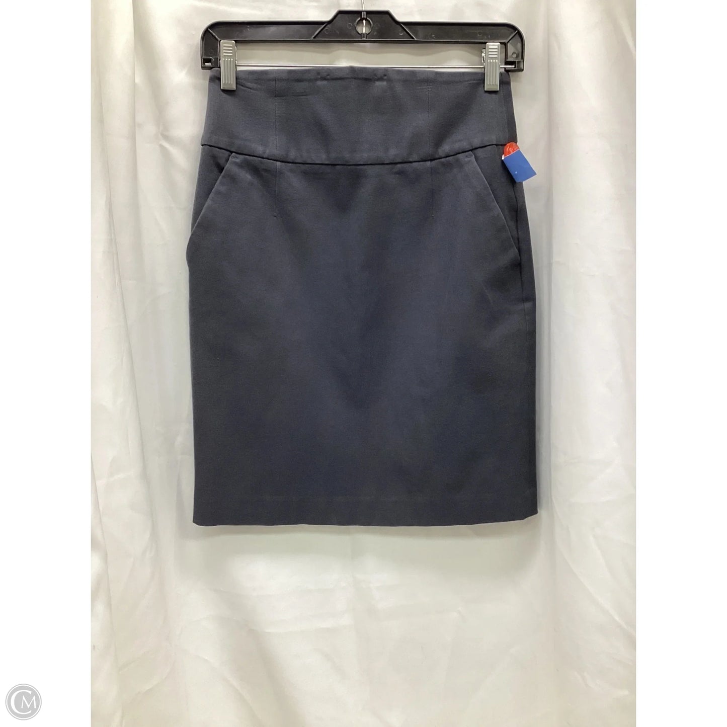 Skirt Midi By Banana Republic In Grey, Size: 2