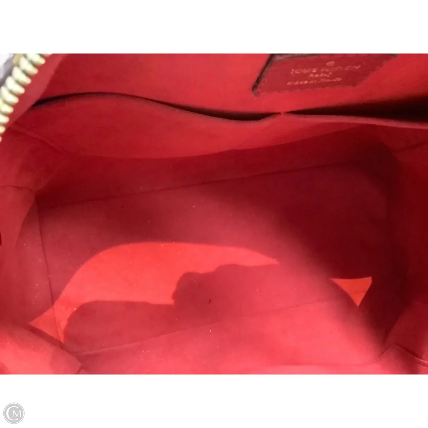 Handbag Luxury Designer By Louis Vuitton, Size: Medium