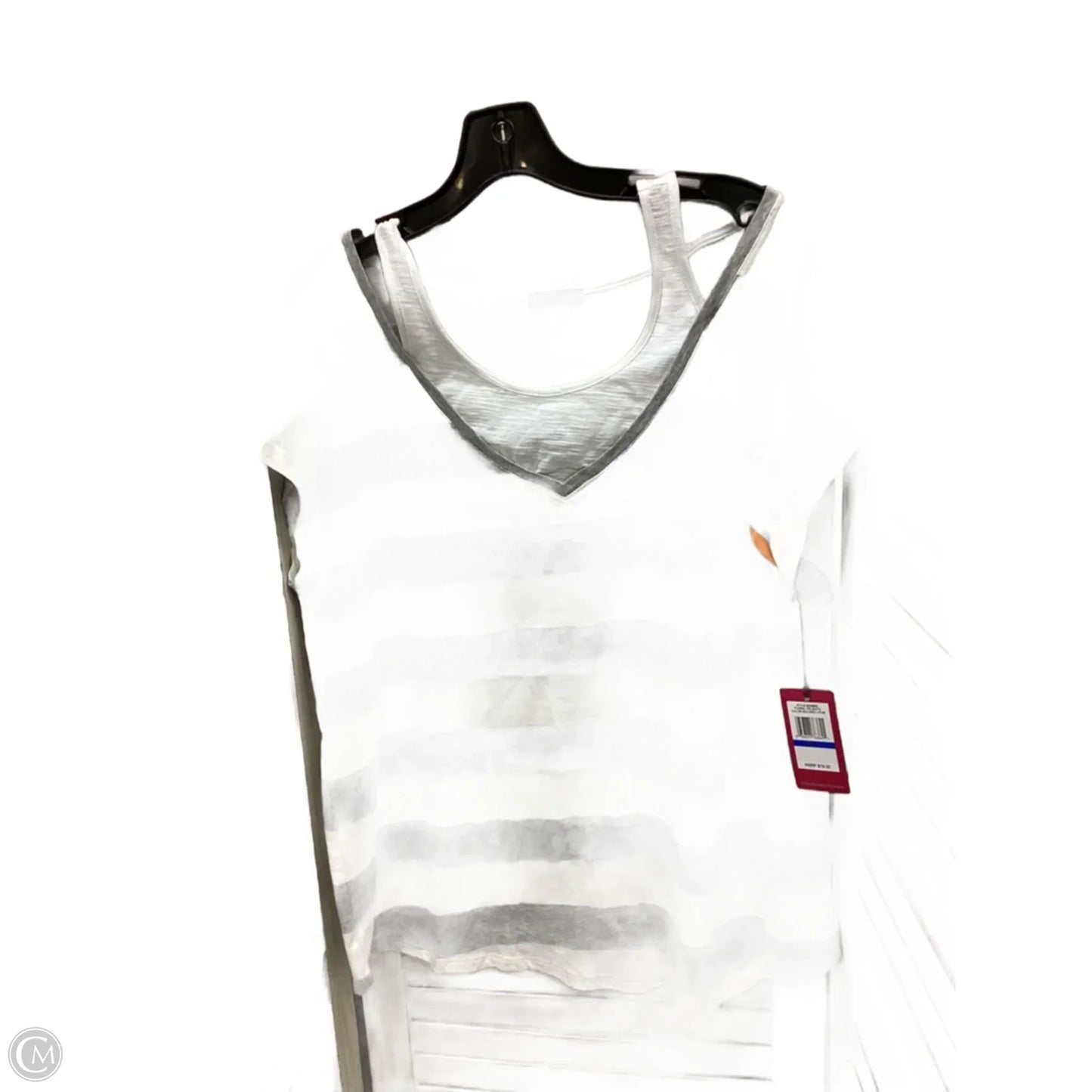 Top Short Sleeve By Vince Camuto In Grey & White, Size: Xl