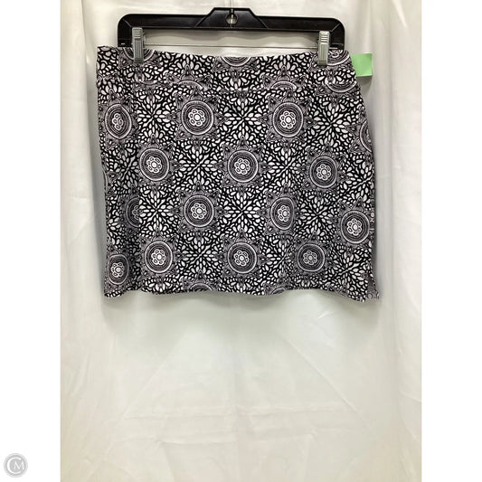 Skort By Lola In Black & White, Size: L