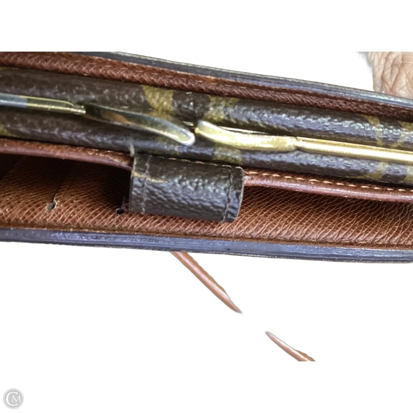 Wallet Luxury Designer By Louis Vuitton, Size: Medium