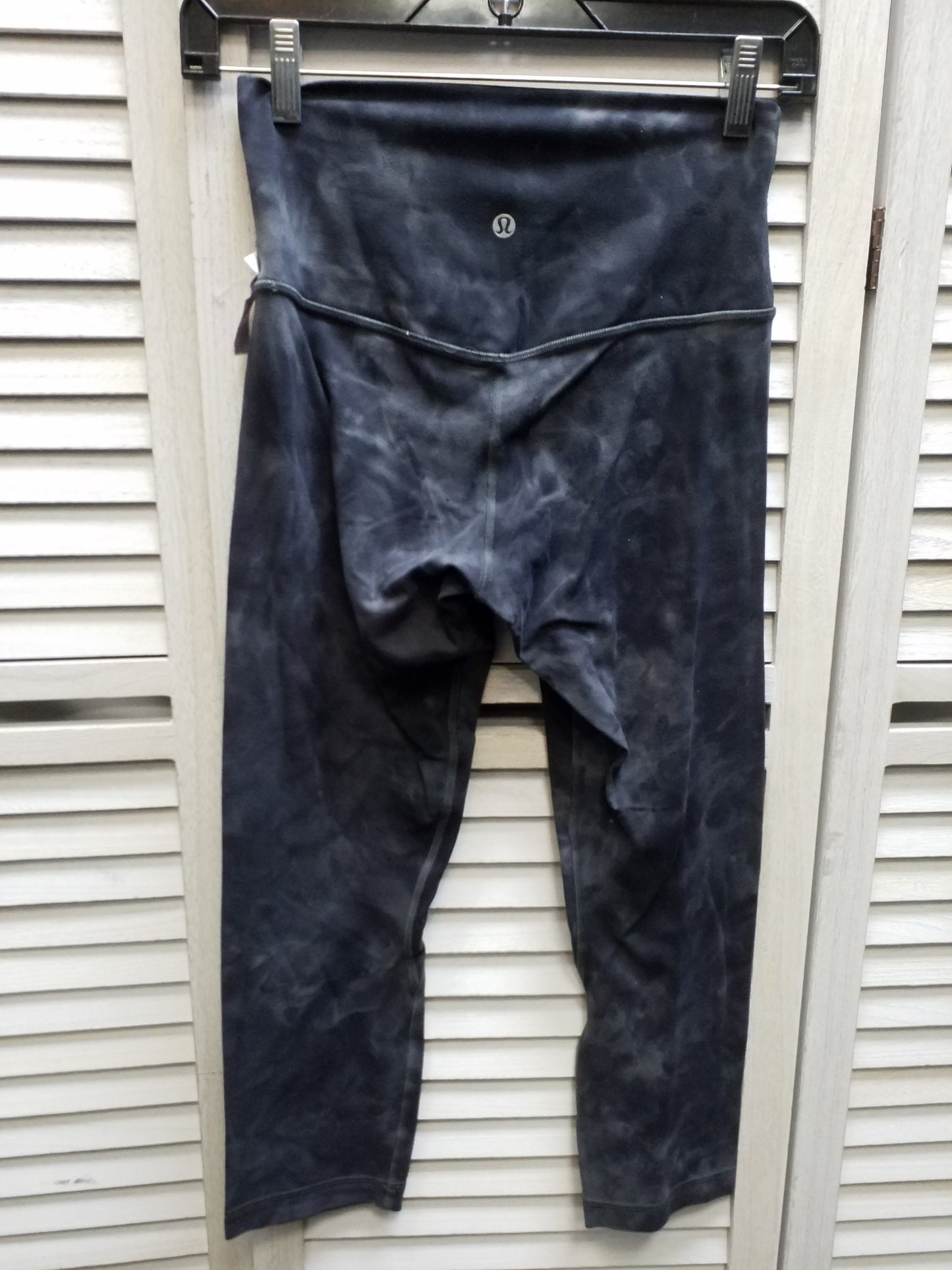 Grey Athletic Leggings Lululemon, Size M