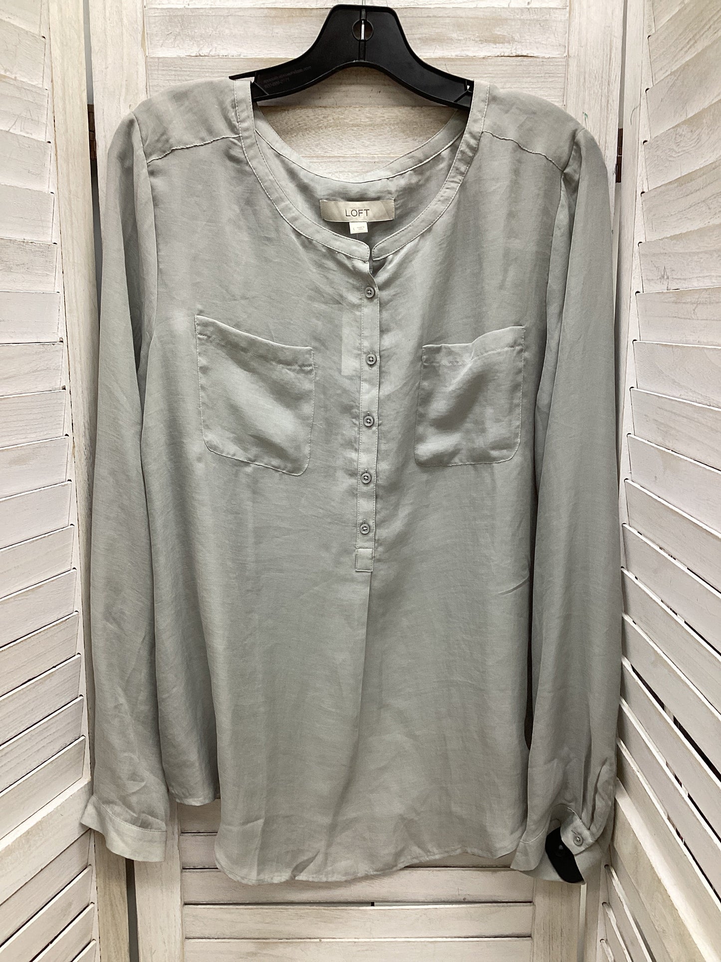 Top Long Sleeve By Loft In Green, Size: L