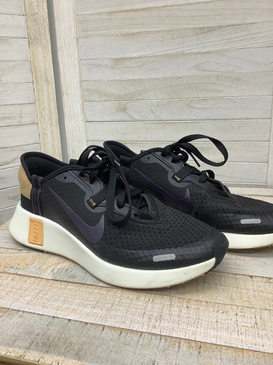 Shoes Athletic By Nike In Black, Size: 10