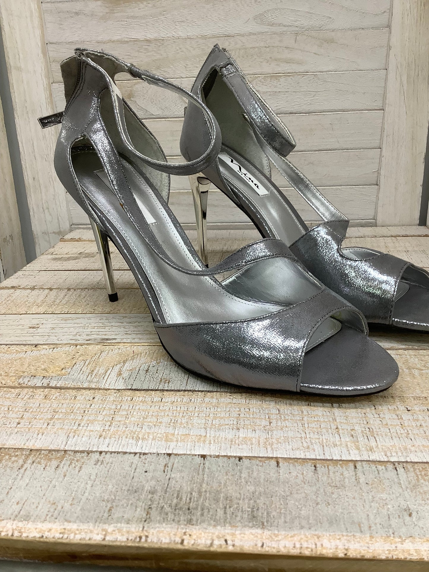 Shoes Heels Stiletto By Nina In Silver, Size: 9.5